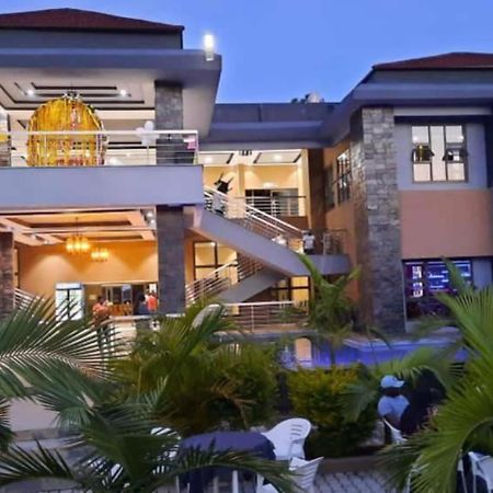 Palm Kalash Hotel Lusaka Eksteriør billede