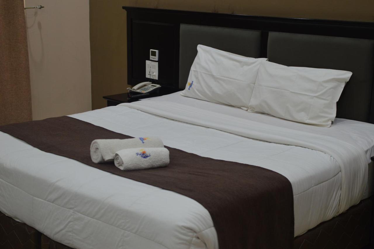 Palm Kalash Hotel Lusaka Eksteriør billede